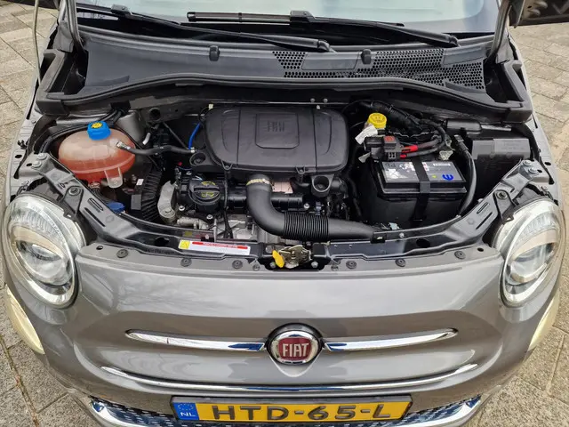 Fiat 500 1.0 Hybrid Dolcevita 2021 Hybride Benzine 18