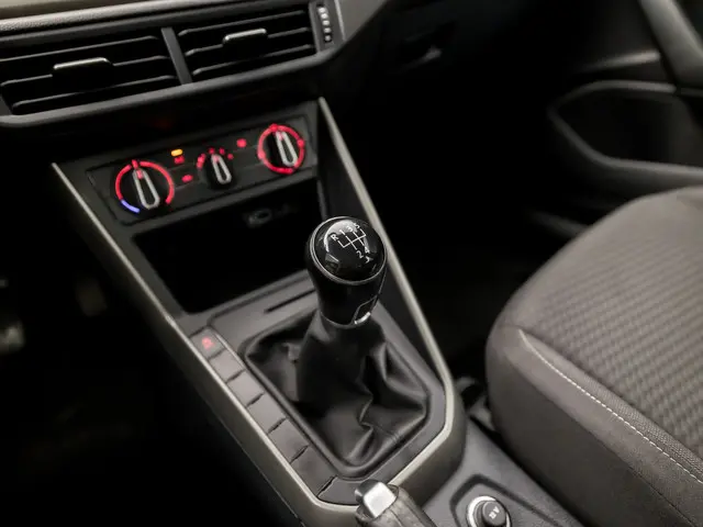 Volkswagen Polo 1.0 Sportline 2018 Benzine 10