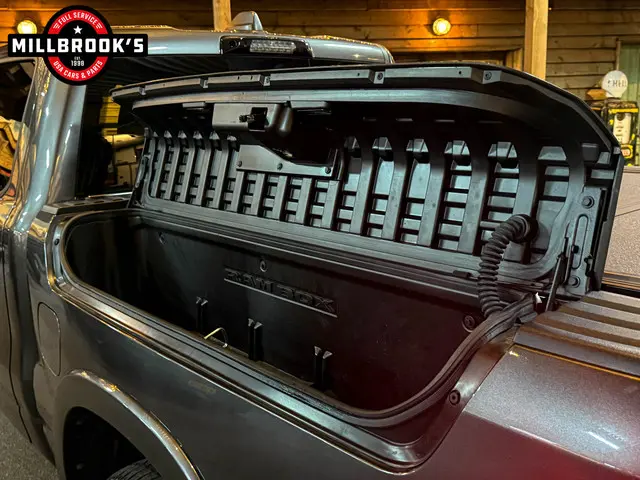 Dodge Ram 1500 5.7 V8 Limited 2023 LPG/Gas 7