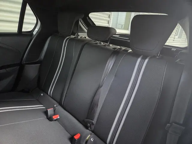 Opel Corsa 1.2 Turbo GS 2024 Benzine 6