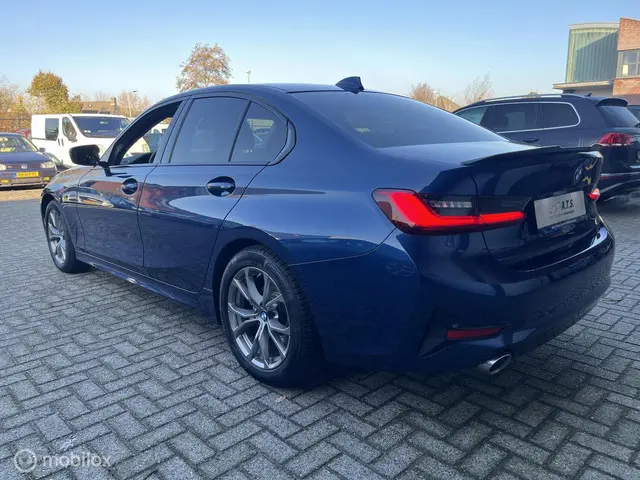 BMW 3 Serie 318i LED*NAVI*CARPLAY*PDC*CRUISE* 2021 Benzine 6