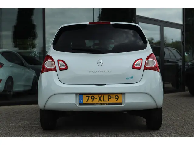 Renault Twingo 1.2 16V COLLECTION 2012 Benzine 9