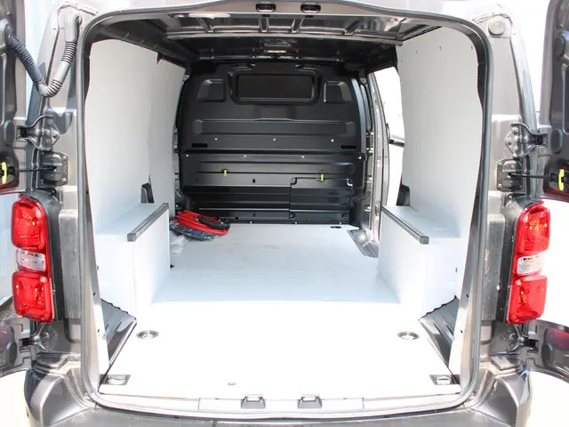 Peugeot e-Expert EV L3 75 kWh 2025 Elektrisch 14