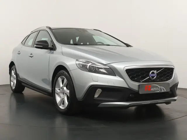 Volvo V40 Cross Country 1.5 T3 Summum 2016 Benzine 7
