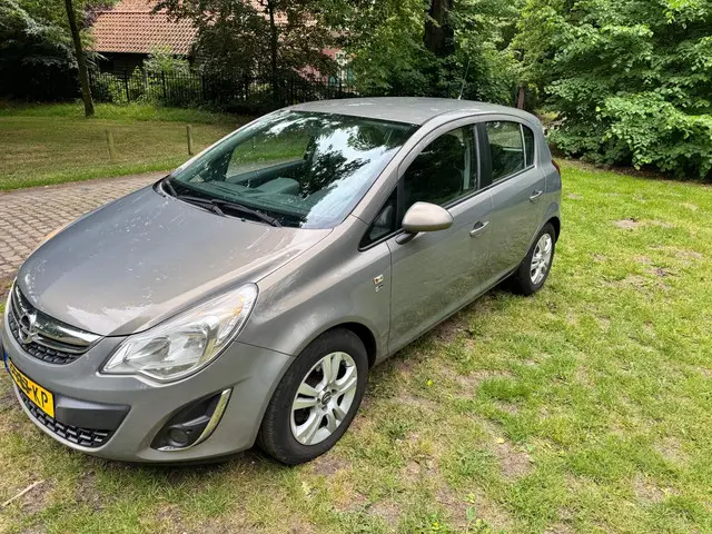 Opel Corsa 1.2-16V Anniversary Edition 2012 Benzine 5