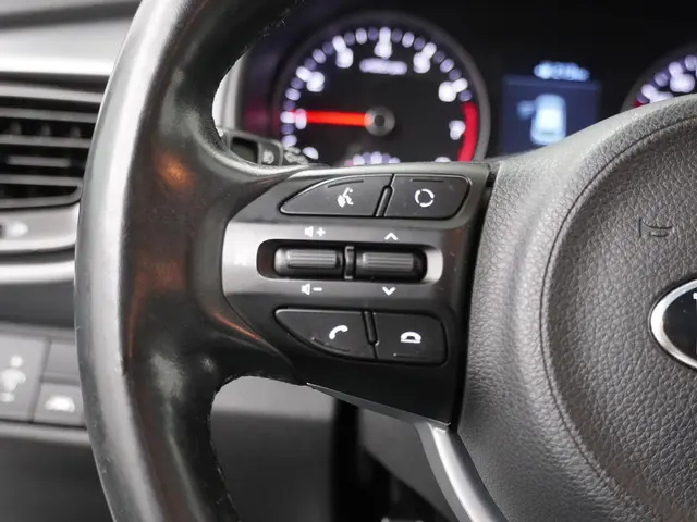 Kia Stonic 1.0 T-GDi DynamicLine 2019 Benzine 15