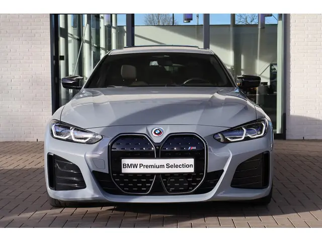 BMW i4 M50 High Executive 84 kWh 2022 Elektrisch 3