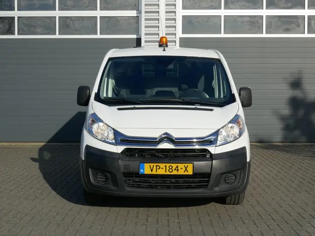 Citroën Jumpy 12 2.0 HDI L1H1 2015 Diesel 2