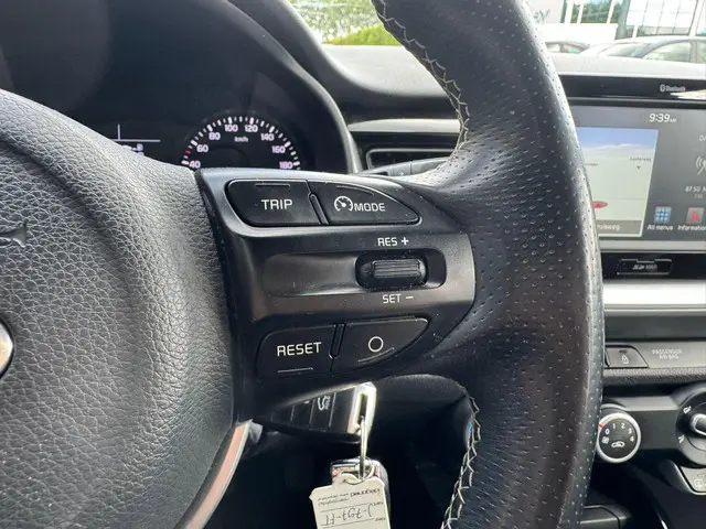 Kia Stonic 1.0 T-GDi Sports Edition 2020 Benzine 35