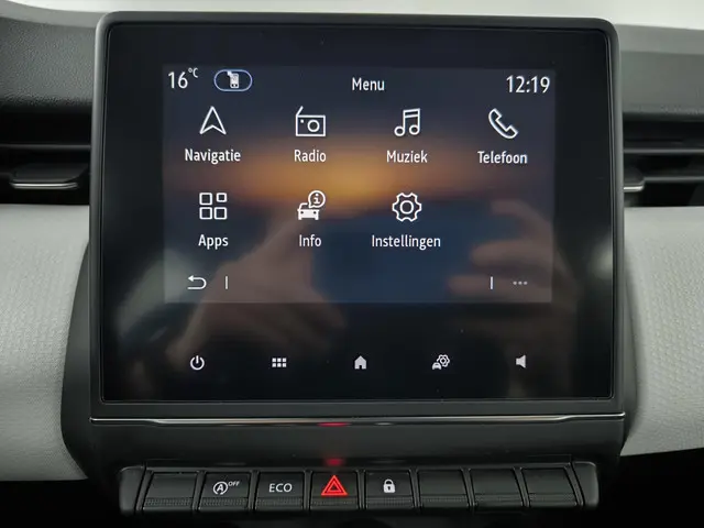 Renault Clio 1.0 TCe 90 Evolution 2023 Benzine 12