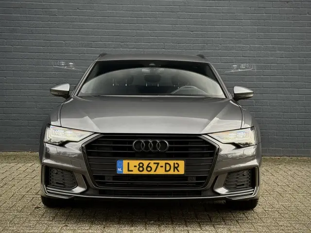 Audi A6 Avant 40 TFSI S edition 2021 Benzine 3