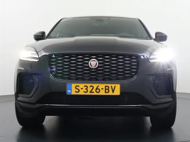 Jaguar E-PACE 1.5 P300e AWD R-Dynamic 2023 Hybride Benzine 3