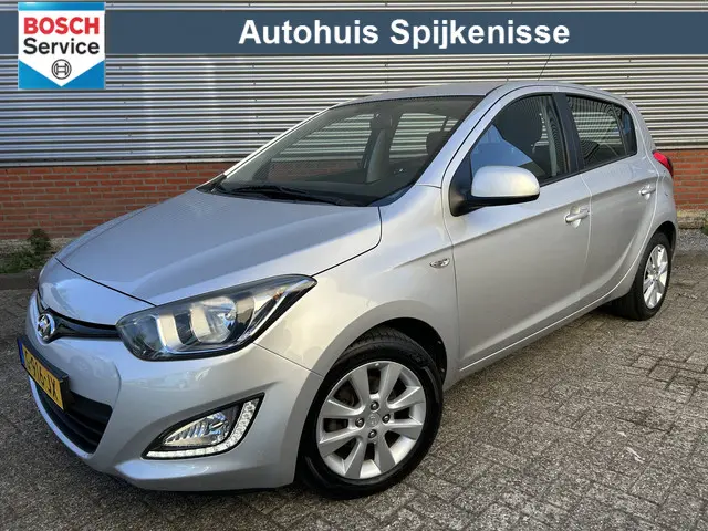 Hyundai i20 1.2i Business Edition 2013 Benzine