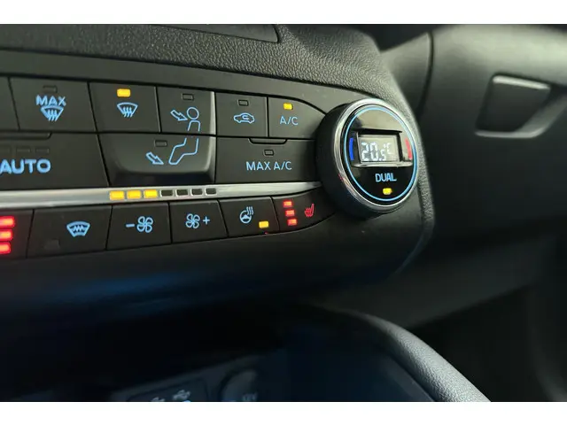 Ford Kuga 2.5 PHEV Vignale 2021 Hybride Benzine 32