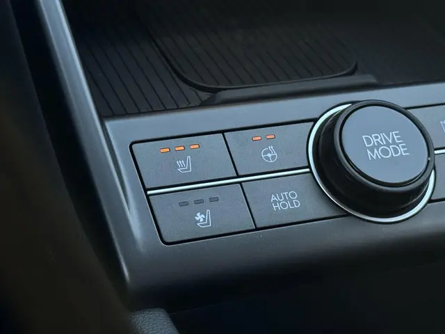 Hyundai Kona 1.6 GDI HEV Premium 2026 Hybride Benzine 23