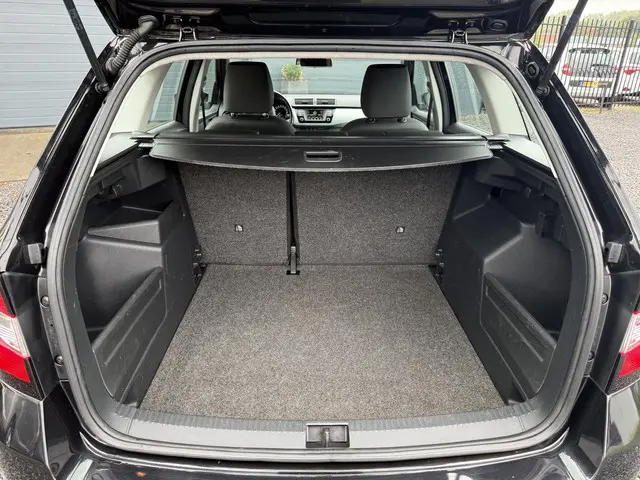 Škoda Fabia Combi 1.2 TSI Drive 2017 Benzine 16