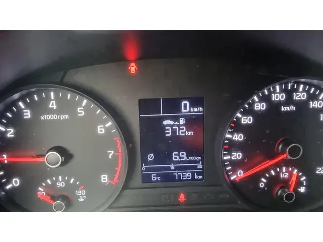 Kia Stonic 1.0 T-GDi DynamicLine 2019 Benzine 19