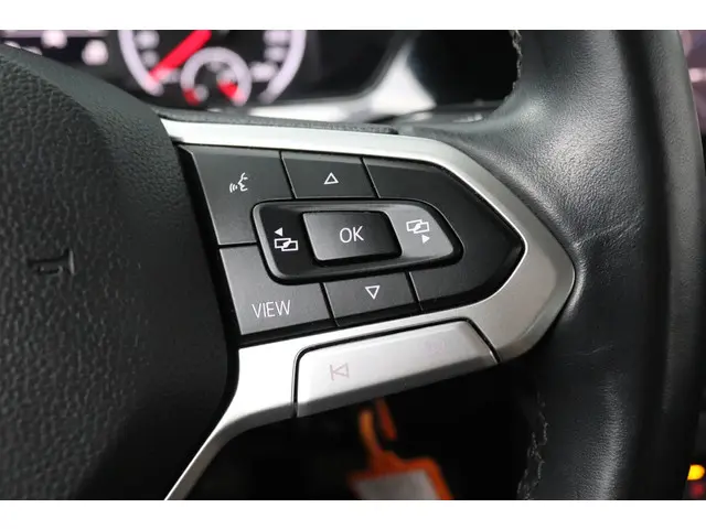 Volkswagen T-Cross 1.0 TSI Life Business 2020 Benzine 30