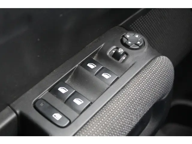 Citroën C3 Aircross 1.5 BlueHDi S&S Shine 2020 Diesel 31