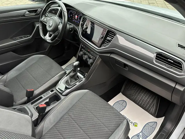 Volkswagen T-Roc 1.5 TSI Sport Business R 2019 Benzine 19