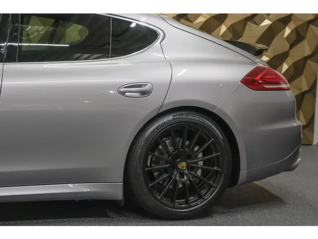 Porsche Panamera 3.0 S 421pk Facelift 2014 Benzine 38