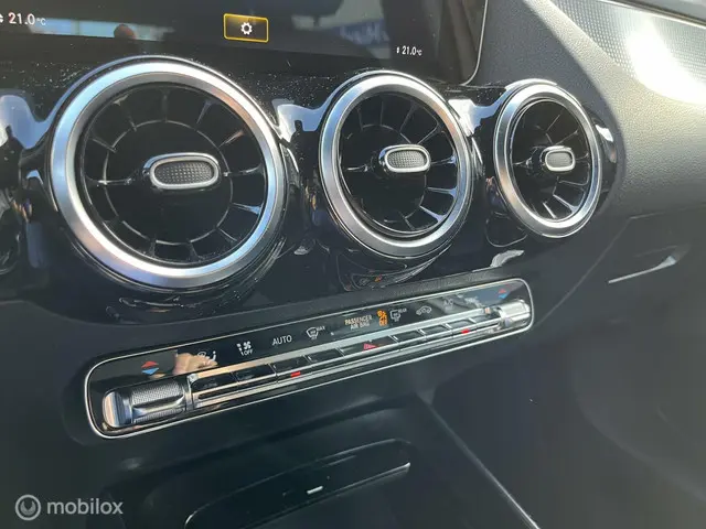 Mercedes-Benz B-Klasse 180 Premium Plus 2020 Benzine 17