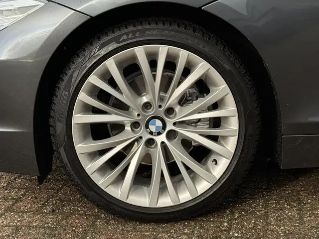 BMW Z4 Roadster sDrive18i Executive 2014 Benzine 12