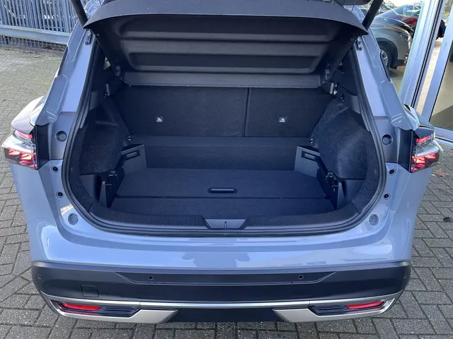 Nissan QASHQAI 1.3 MHEV Xtronic Tekna 2026 Benzine 9