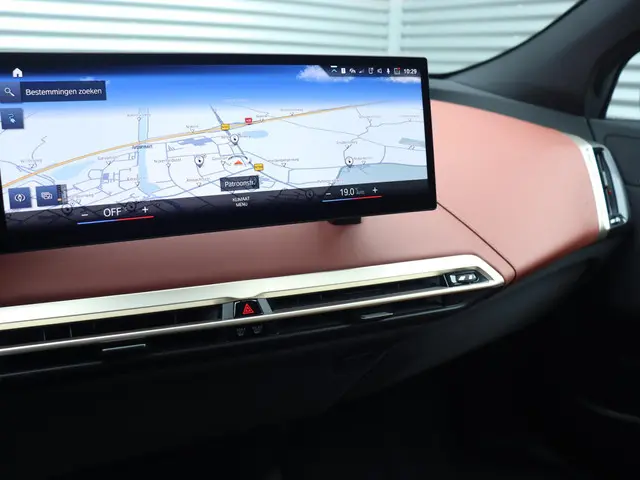 BMW iX xDrive40 2022 Elektrisch 15