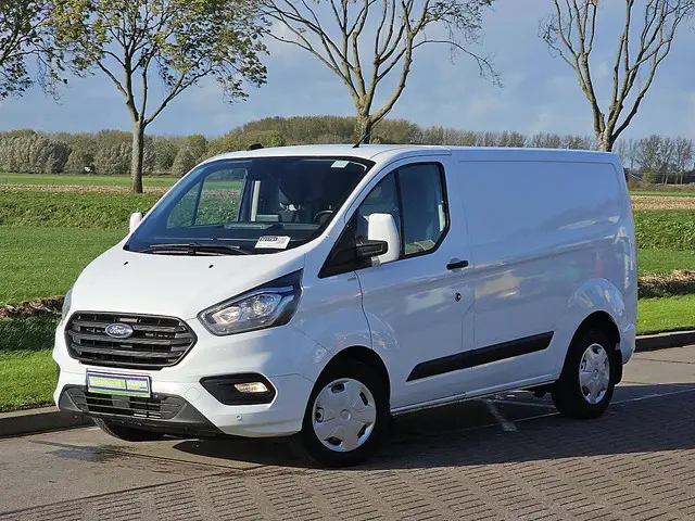 Ford Transit Custom 2