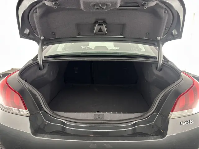 Peugeot 508 1.6 e-THP Première 2015 Benzine 10