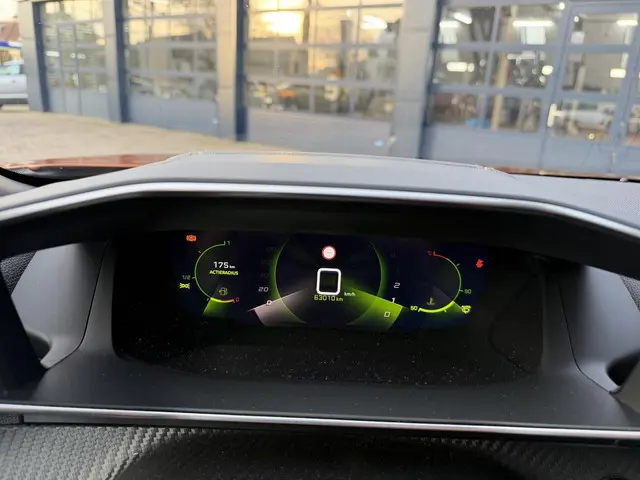 Peugeot 2008 1.2 Turbo 130 PK GT-Line 2020 Benzine 15