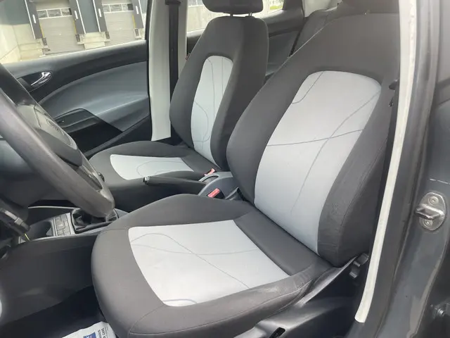 SEAT Ibiza 1.2 Style, 5x deuren, Carplay, Airco 2012 Benzine 10