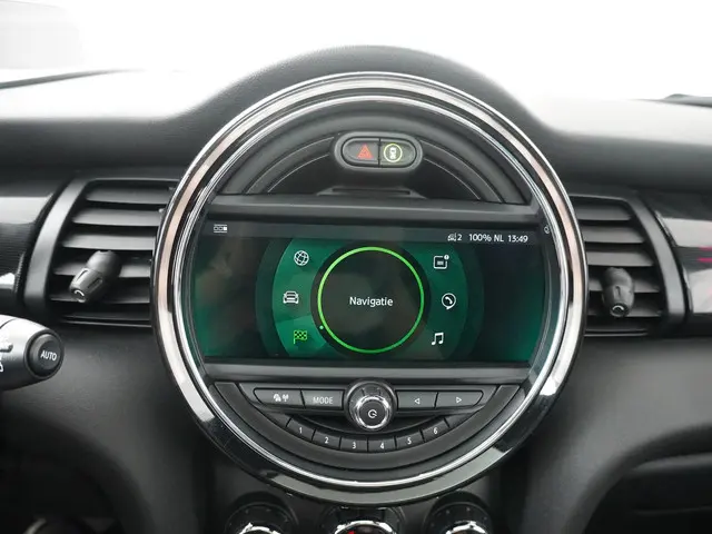 MINI Electric Yours 33 kWh 2020 Elektrisch 16