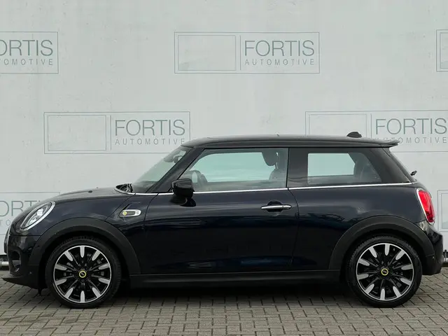 MINI Electric Mini Classic 33 kWh 2021 Elektrisch 23