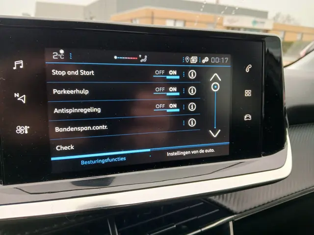 Peugeot 208 1.2 PureTech Active 2020 Benzine 17