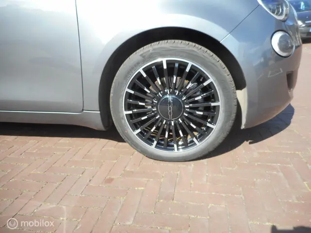 Fiat 500e Icon 42 kWh 2022 Elektrisch 14