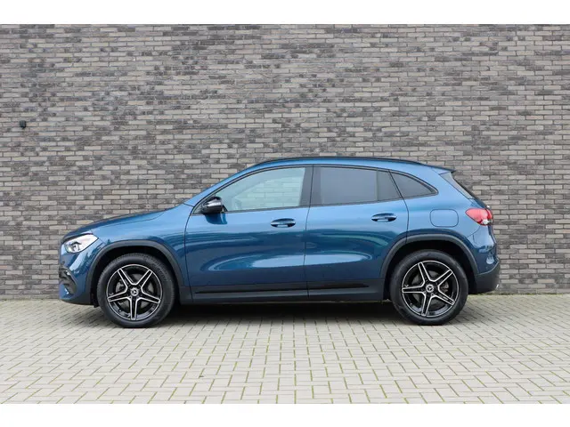 Mercedes-Benz GLA 250 e AMG Line 2022 Hybride Benzine