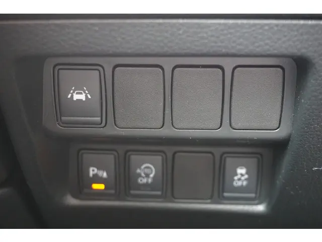 Nissan QASHQAI 1.2 Tekna 2016 Benzine 24