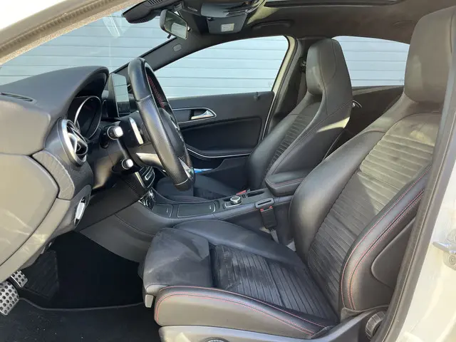 Mercedes-Benz A-Klasse 180 Ambition 2017 Benzine 36