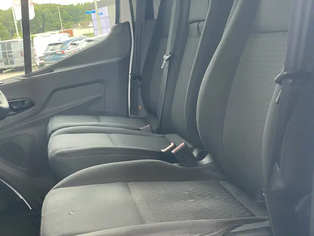 Ford E-Transit 350 L3H3 Trend 68 kWh 2024 Elektrisch 27