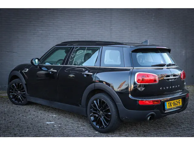 MINI Clubman Mini 1.5 Cooper Salt Business 2018 Benzine 2