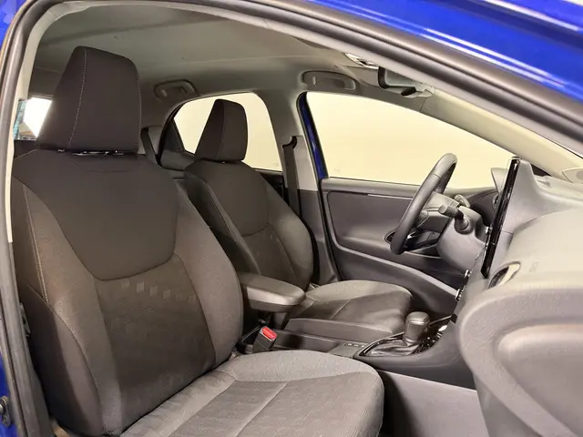 Toyota Yaris 1.5 Hybrid 115 Dynamic 2025 Hybride Benzine 8