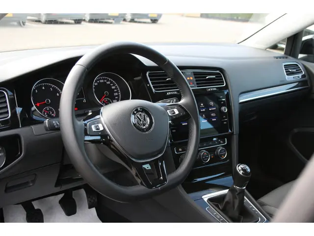 Volkswagen Golf Variant 1.5 TSI Highline 2018 Benzine 8