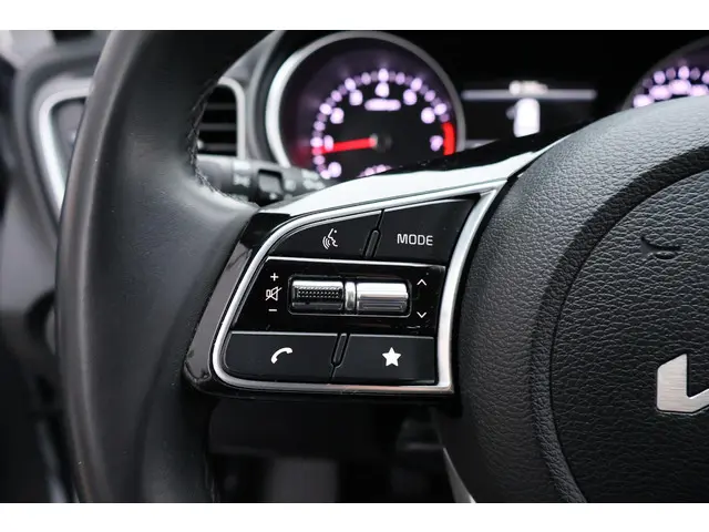 Kia Ceed Sportswagon 1.5 T-GDi DynamicLine 2022 Benzine 23