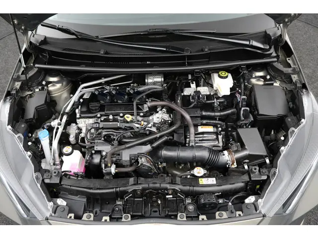 Toyota Yaris 1.5 Hybrid Dynamic 2020 Hybride Benzine 34