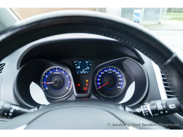Hyundai ix20 1.4i Go! 2017 Benzine 23
