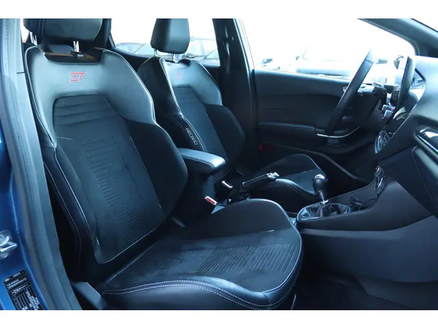 Ford Fiesta 1.5 ECOBOOST ST-3 200PK 2019 Benzine 4