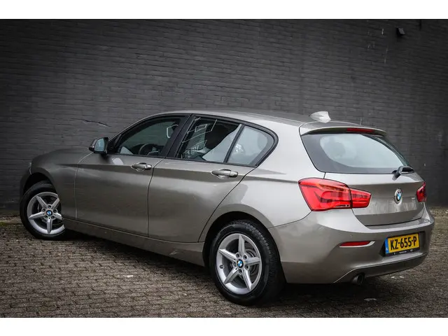 BMW 1 Serie 116i 2017 Benzine 13