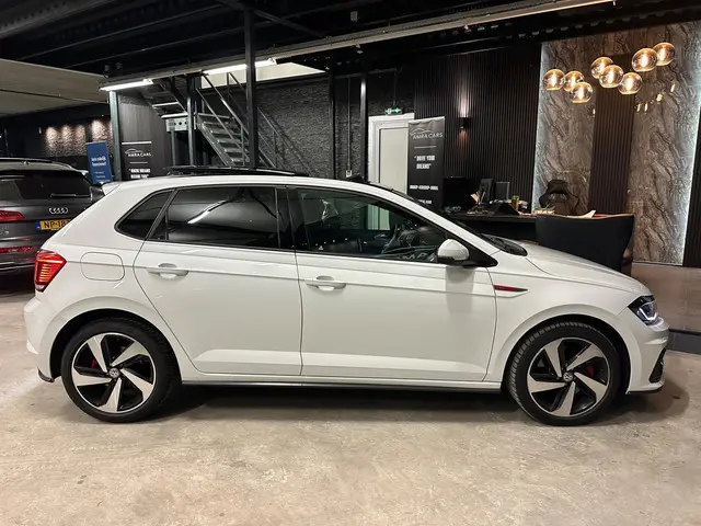 Volkswagen Polo 2.0 TSI GTI|PANORAMA|BOMVOL 2019 Benzine 8
